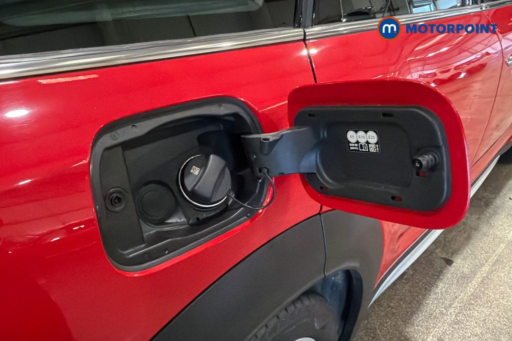 Mini Countryman Cooper Exclusive Automatic Petrol SUV - Stock Number (1635153) - 41st supplementary image