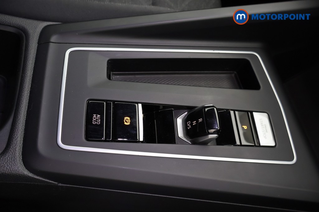 Volkswagen Golf Life Automatic Diesel Hatchback - Stock Number (1635309) - 6th supplementary image