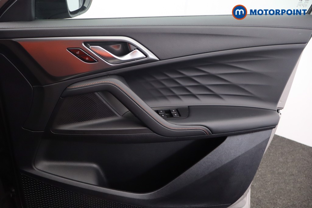 Mg Motor Uk HS Trophy Automatic Petrol-Electric Hybrid SUV - Stock Number (1635769) - 12th supplementary image