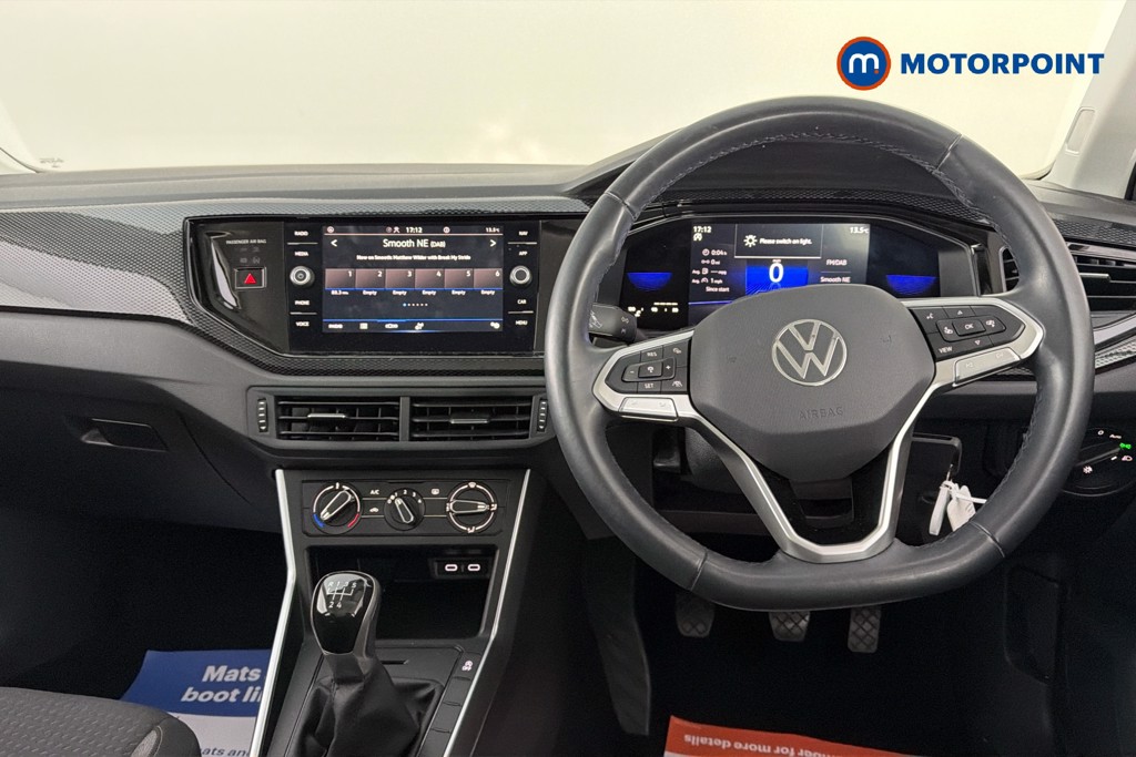 Volkswagen Polo Life Manual Petrol Hatchback - Stock Number (1635772) - 2nd supplementary image