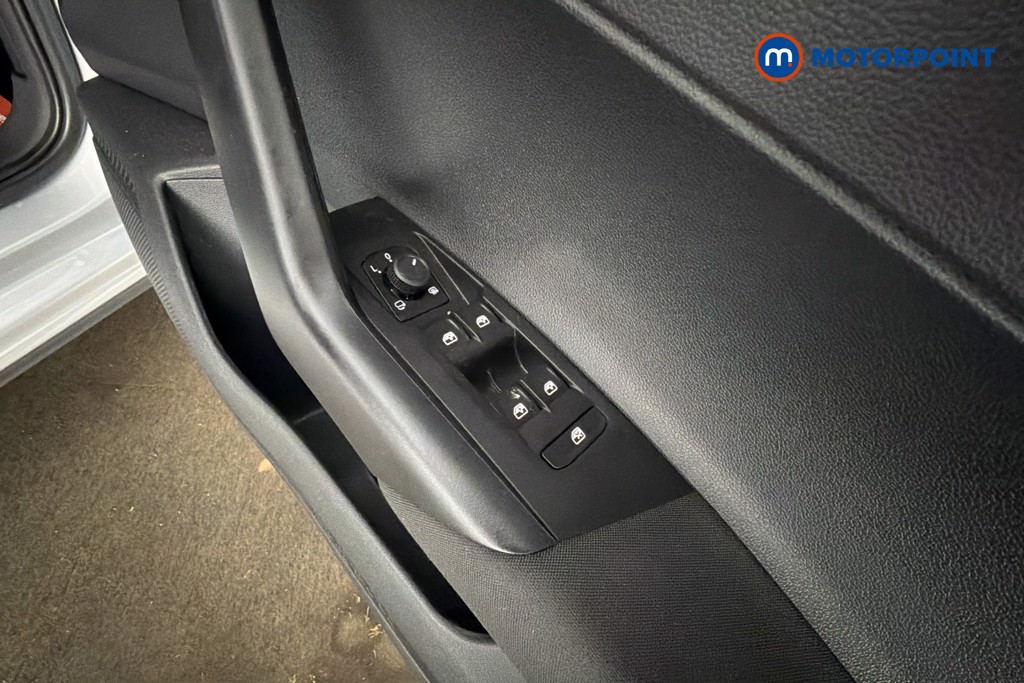 Volkswagen Polo Life Manual Petrol Hatchback - Stock Number (1635772) - 20th supplementary image