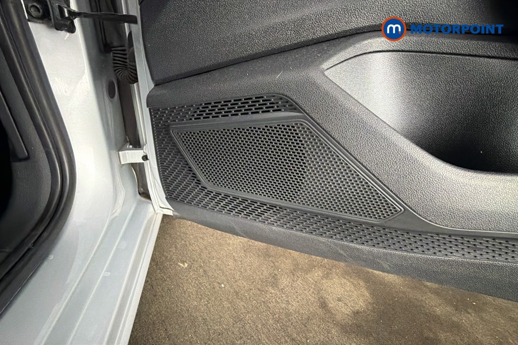 Volkswagen Polo Life Manual Petrol Hatchback - Stock Number (1635772) - 21st supplementary image