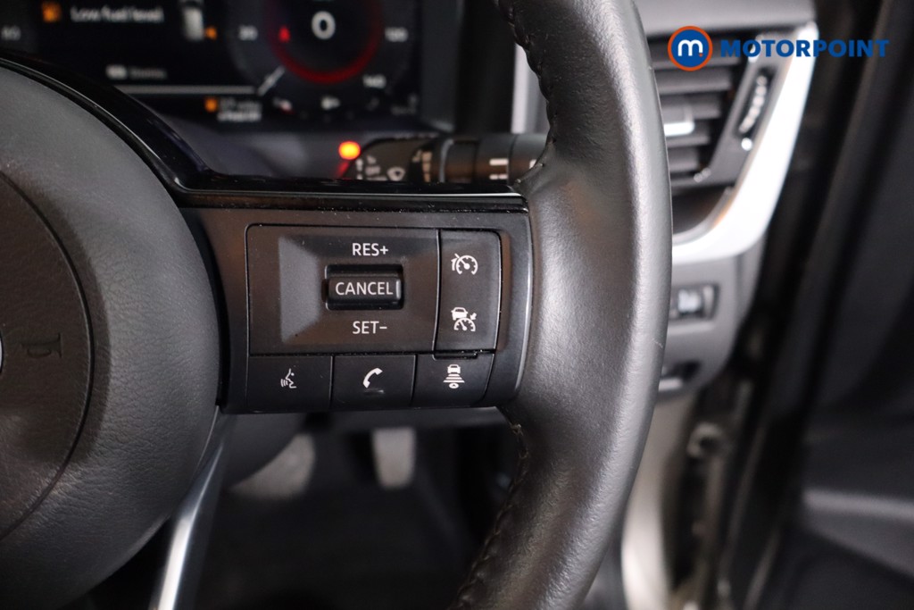 Nissan X-Trail N-Connecta Automatic Petrol-Electric Hybrid SUV - Stock Number (1635927) - 8th supplementary image