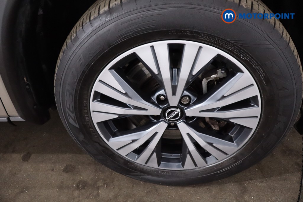 Nissan X-Trail N-Connecta Automatic Petrol-Electric Hybrid SUV - Stock Number (1635927) - 10th supplementary image