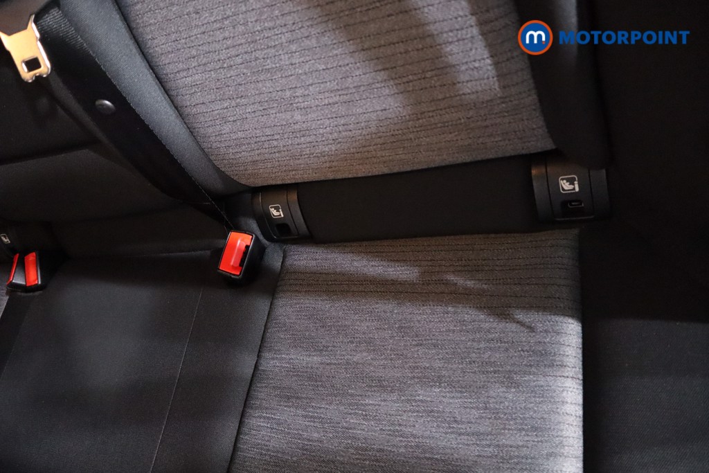 Nissan X-Trail N-Connecta Automatic Petrol-Electric Hybrid SUV - Stock Number (1635927) - 27th supplementary image