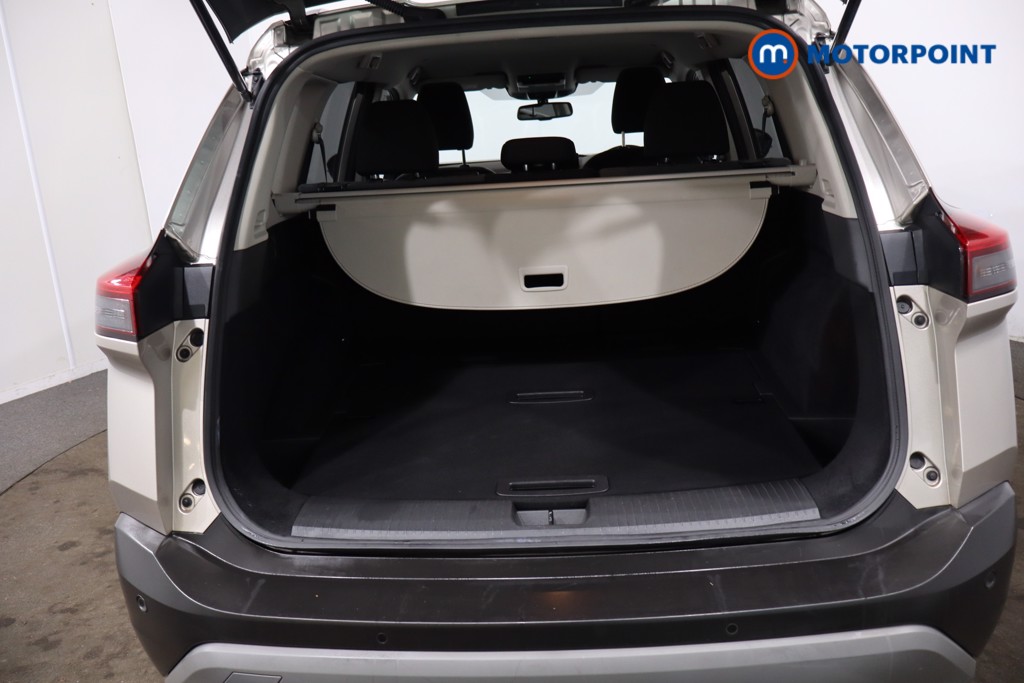 Nissan X-Trail N-Connecta Automatic Petrol-Electric Hybrid SUV - Stock Number (1635927) - 39th supplementary image