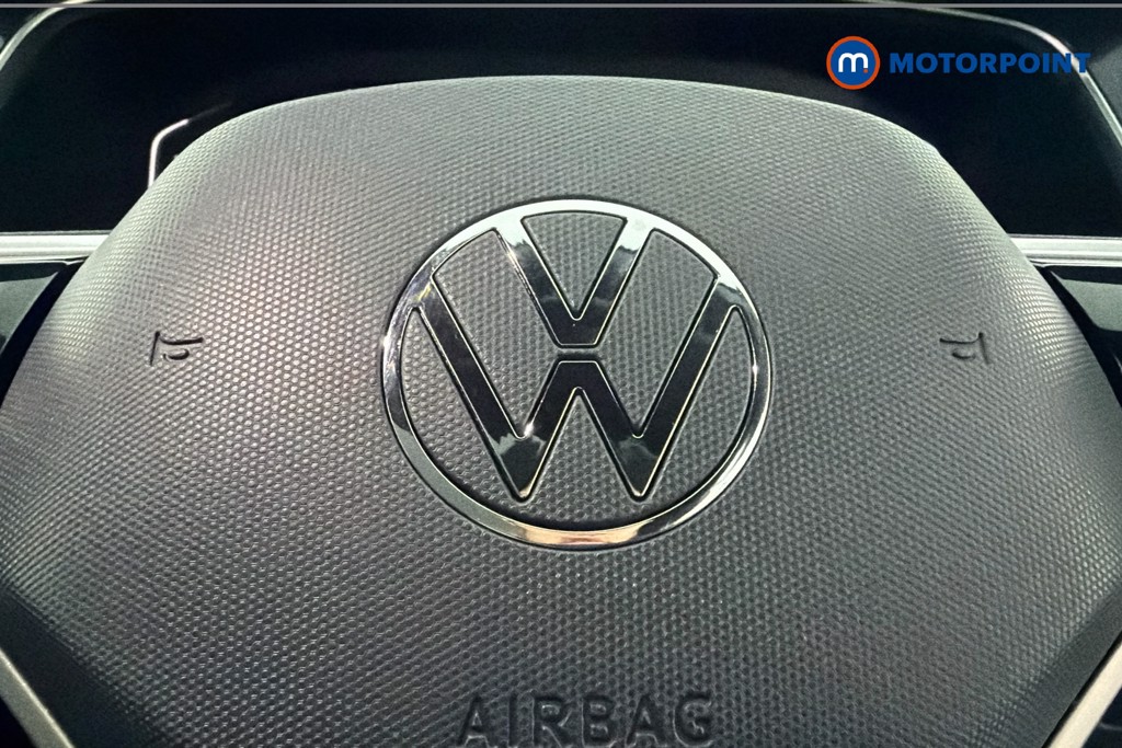 Volkswagen Tiguan Black Edition Automatic Petrol Plug-In Hybrid SUV - Stock Number (1635986) - 5th supplementary image