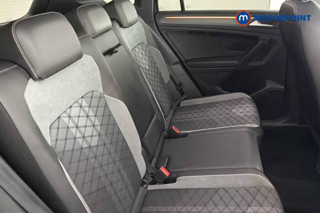 Volkswagen Tiguan Black Edition Automatic Petrol Plug-In Hybrid SUV - Stock Number (1635986) - 28th supplementary image