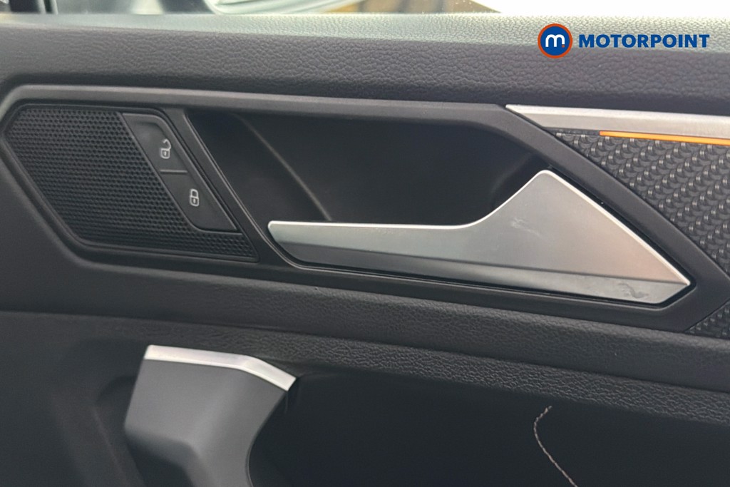 Volkswagen Tiguan Black Edition Automatic Petrol Plug-In Hybrid SUV - Stock Number (1635986) - 42nd supplementary image