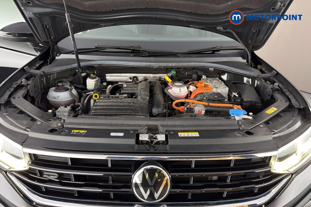 Volkswagen Tiguan Black Edition Automatic Petrol Plug-In Hybrid SUV - Stock Number (1635986) - 51st supplementary image