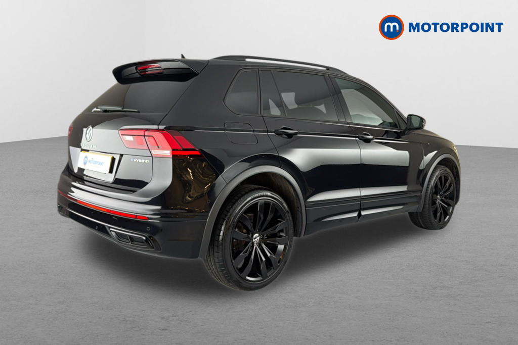 Volkswagen Tiguan Black Edition Automatic Petrol Plug-In Hybrid SUV - Stock Number (1635986) - Drivers side rear corner