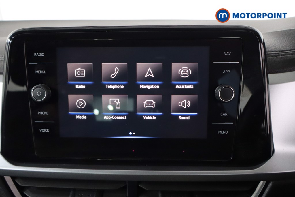 Volkswagen T-Roc Life Manual Petrol SUV - Stock Number (1635989) - 2nd supplementary image