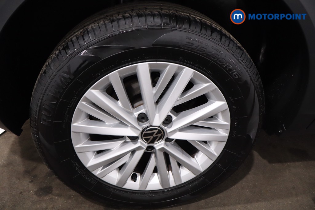 Volkswagen T-Roc Life Manual Petrol SUV - Stock Number (1635989) - 9th supplementary image