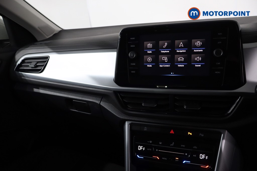 Volkswagen T-Roc Life Manual Petrol SUV - Stock Number (1635989) - 17th supplementary image