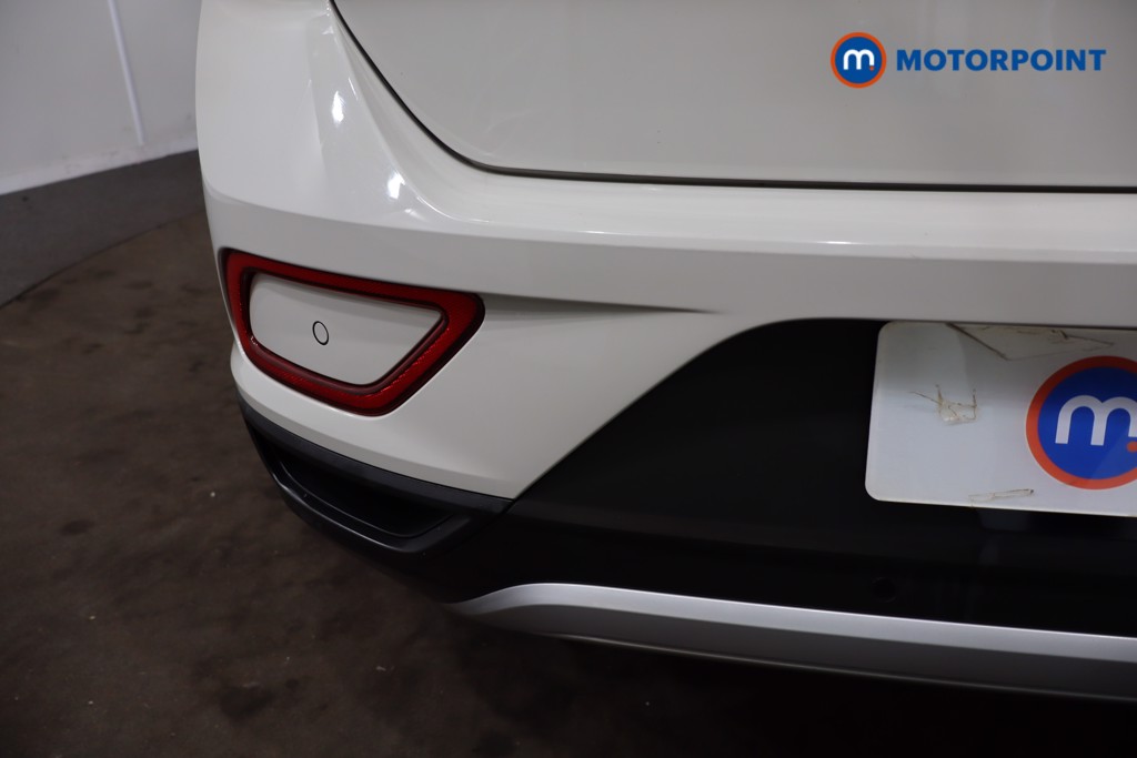 Volkswagen T-Roc Life Manual Petrol SUV - Stock Number (1635989) - 35th supplementary image