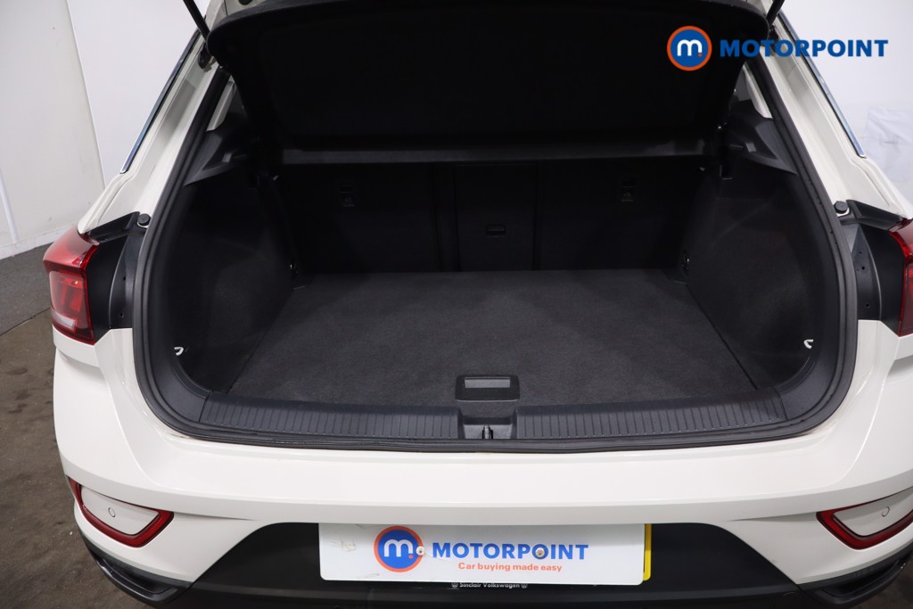 Volkswagen T-Roc Life Manual Petrol SUV - Stock Number (1635989) - 36th supplementary image