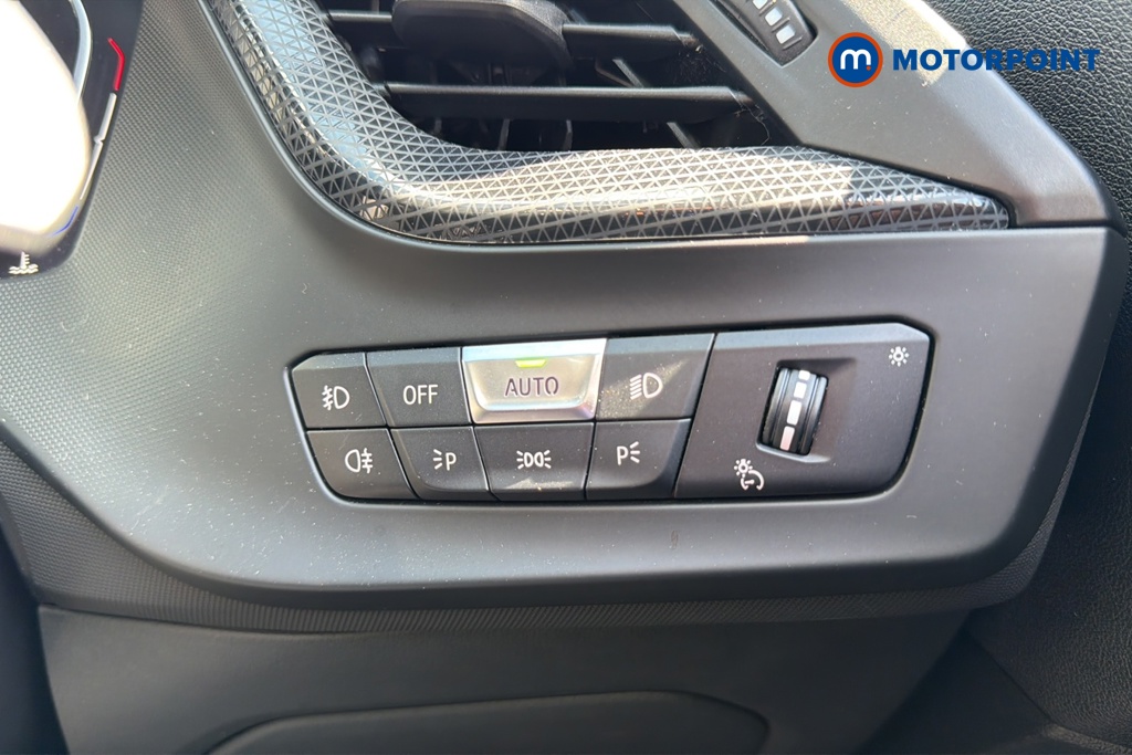 BMW 1 Series M Sport Automatic Diesel Hatchback - Stock Number (1636060) - 11th supplementary image