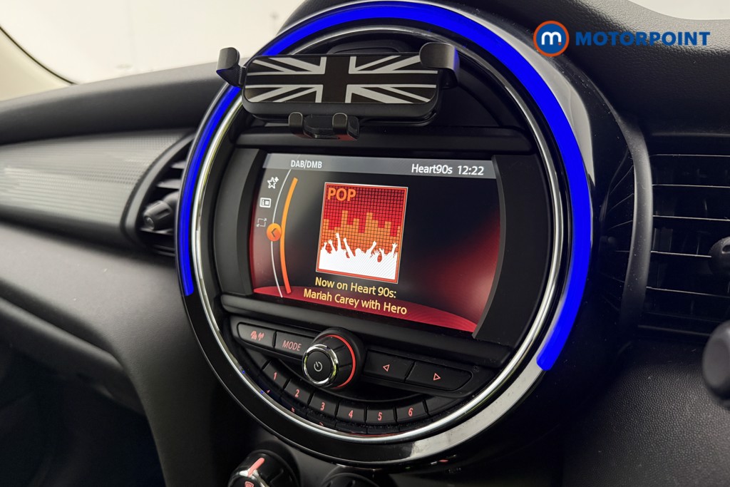 Mini Hatchback Cooper Classic Manual Petrol Hatchback - Stock Number (1636079) - 14th supplementary image