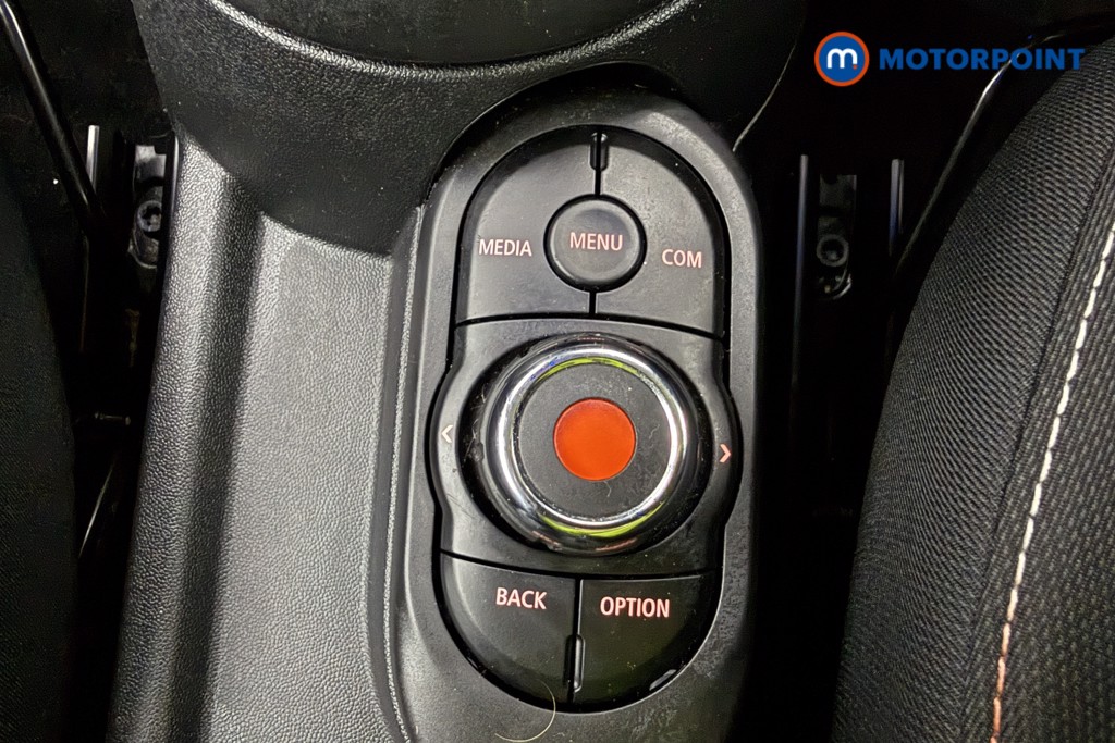 Mini Hatchback Cooper Classic Manual Petrol Hatchback - Stock Number (1636079) - 20th supplementary image