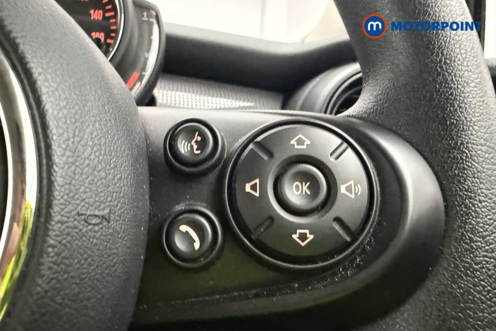 Mini Hatchback Cooper Classic Manual Petrol Hatchback - Stock Number (1636079) - 22nd supplementary image