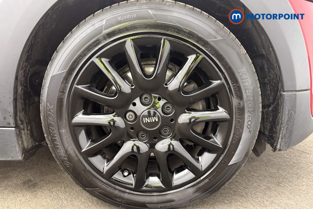 Mini Hatchback Cooper Classic Manual Petrol Hatchback - Stock Number (1636079) - 1st supplementary image