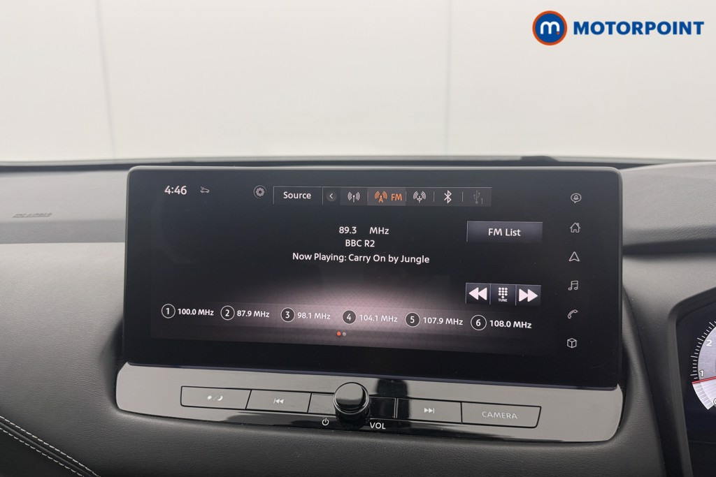 Nissan Qashqai N-Connecta Automatic Petrol SUV - Stock Number (1636653) - 11th supplementary image