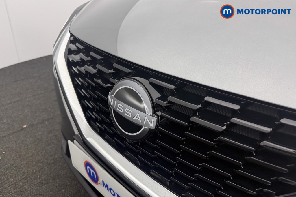 Nissan Qashqai N-Connecta Automatic Petrol SUV - Stock Number (1636653) - 20th supplementary image