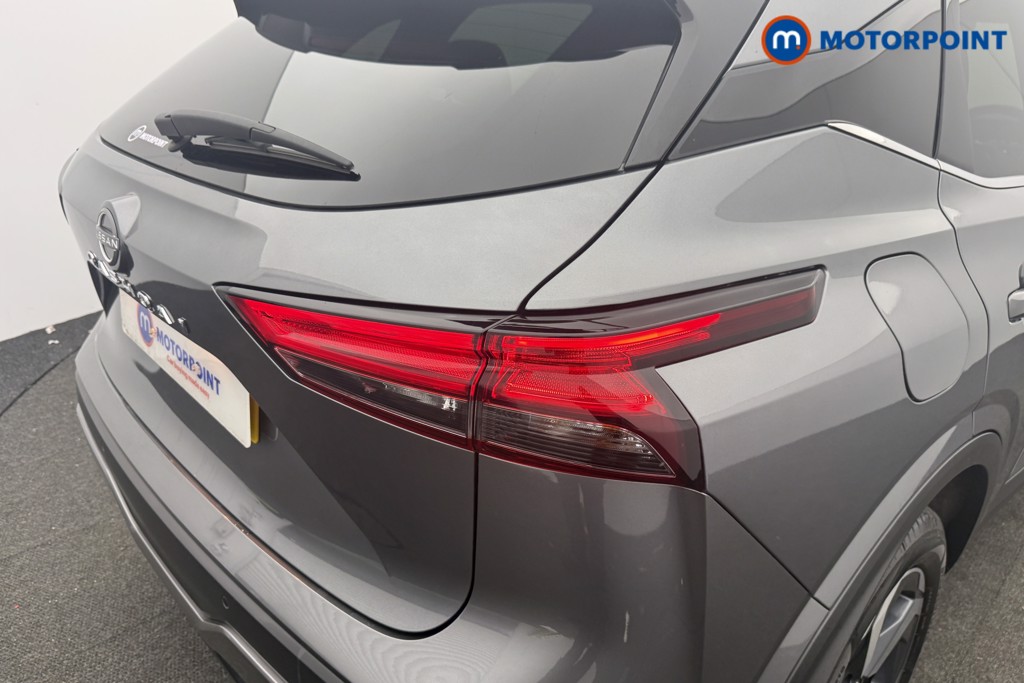 Nissan Qashqai N-Connecta Automatic Petrol SUV - Stock Number (1636653) - 25th supplementary image