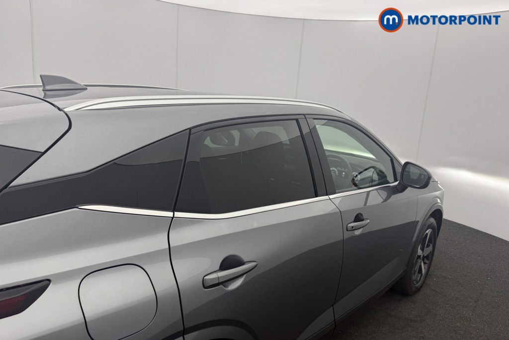 Nissan Qashqai N-Connecta Automatic Petrol SUV - Stock Number (1636653) - 29th supplementary image