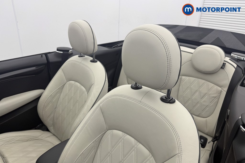 Mini Convertible John Cooper Works Automatic Petrol Convertible - Stock Number (1636712) - 25th supplementary image