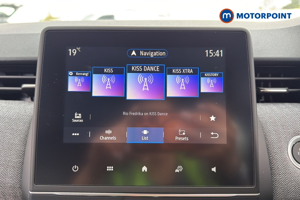 Renault Clio Techno Manual Petrol Hatchback - Stock Number (1636819) - 8th supplementary image