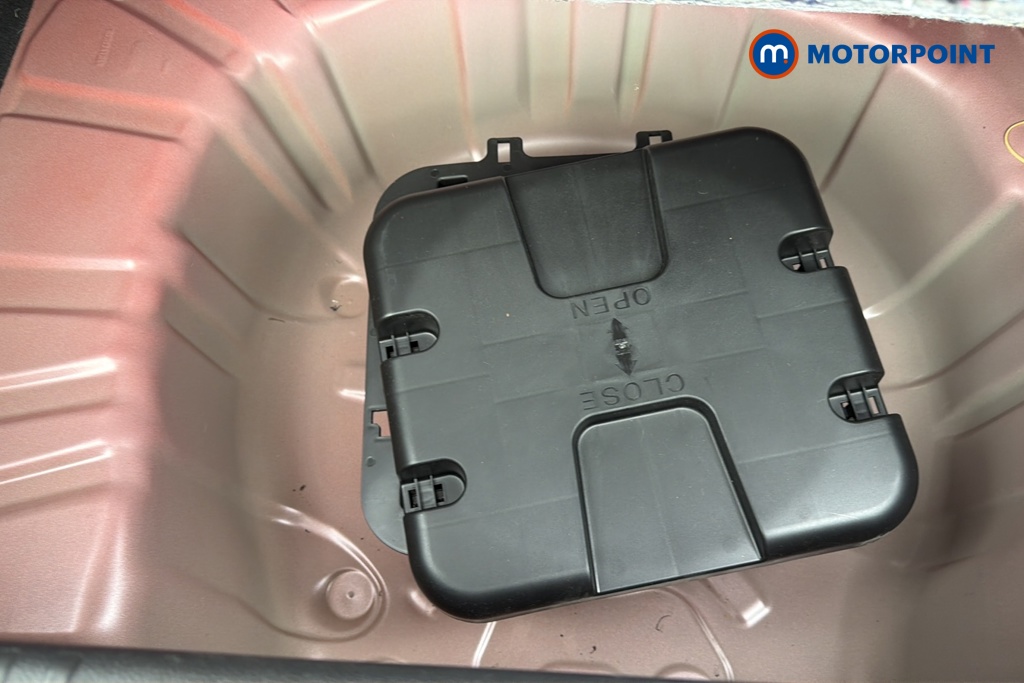 Renault Clio Techno Manual Petrol Hatchback - Stock Number (1636819) - 33rd supplementary image