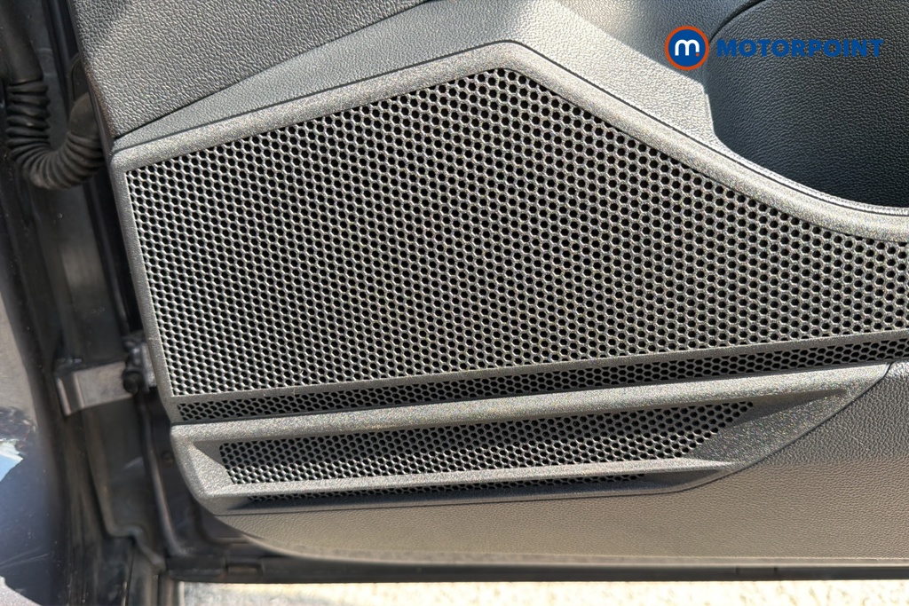Volkswagen T-Cross R-Line Manual Petrol SUV - Stock Number (1636941) - 21st supplementary image