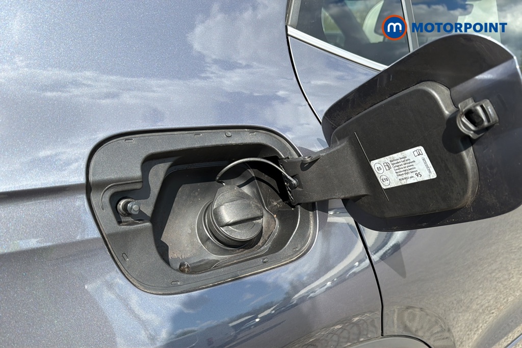 Volkswagen T-Cross R-Line Manual Petrol SUV - Stock Number (1636941) - 41st supplementary image