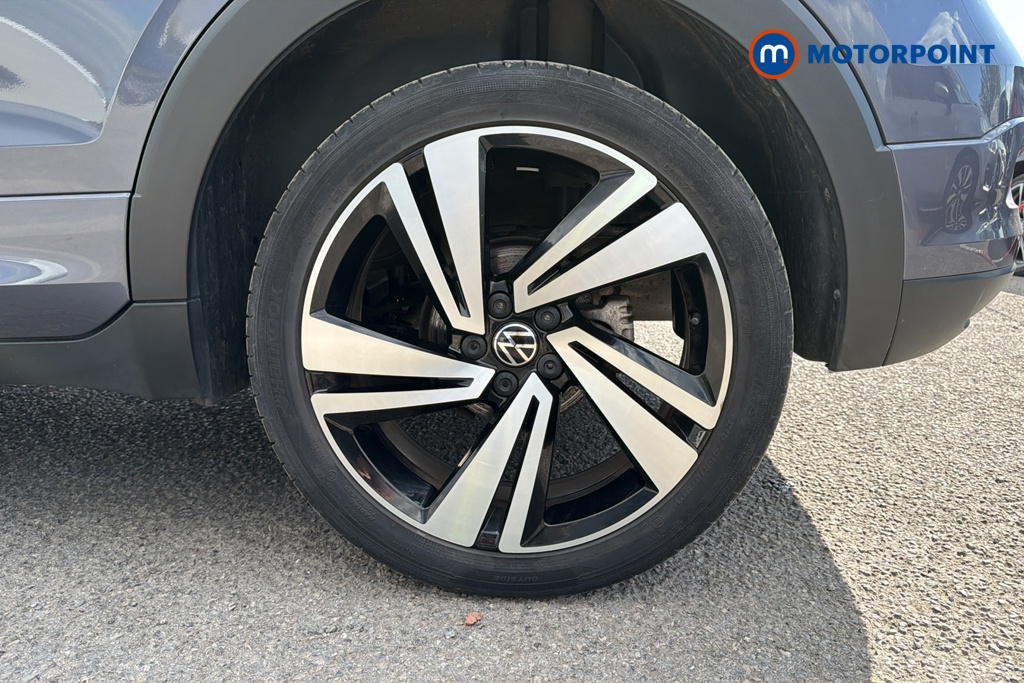 Volkswagen T-Cross R-Line Manual Petrol SUV - Stock Number (1636941) - 45th supplementary image