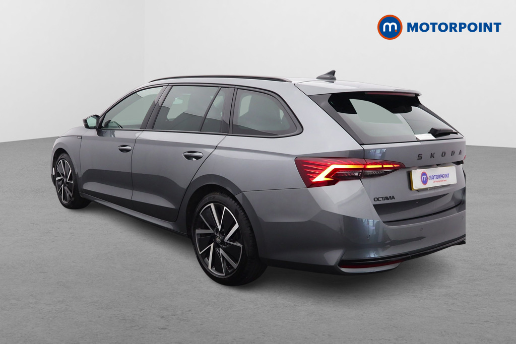 Skoda Octavia Sportline Automatic Petrol Estate - Stock Number (1636966) - Passenger side rear corner
