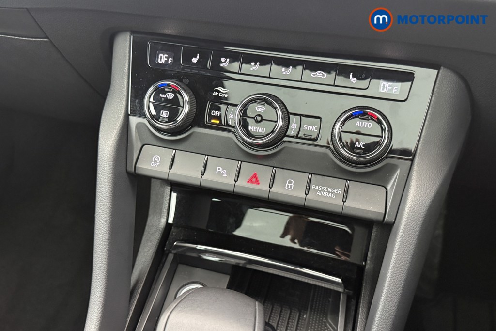 Skoda Karoq Sportline Edition Automatic Petrol SUV - Stock Number (1636975) - 5th supplementary image