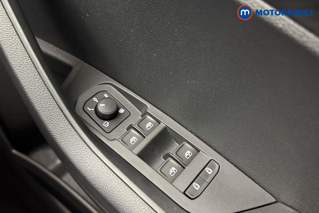 Skoda Karoq Sportline Edition Automatic Petrol SUV - Stock Number (1636975) - 10th supplementary image