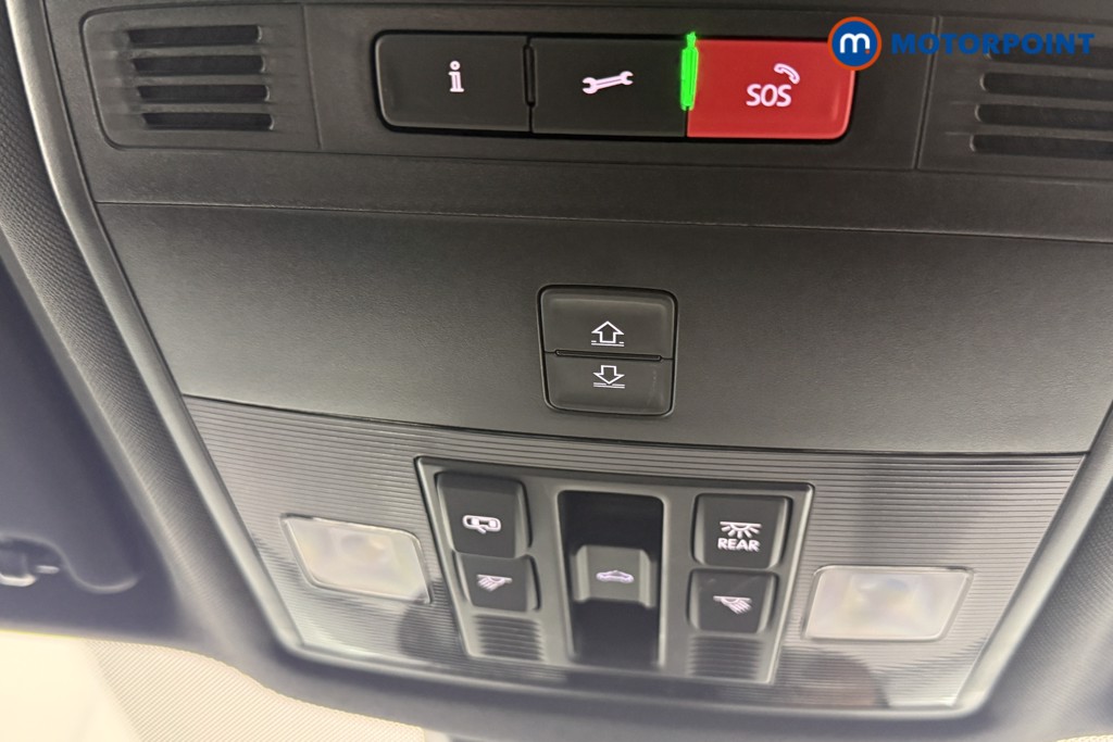 Skoda Karoq Sportline Edition Automatic Petrol SUV - Stock Number (1636975) - 15th supplementary image