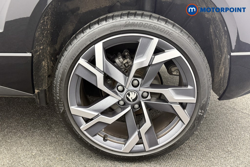 Skoda Karoq Sportline Edition Automatic Petrol SUV - Stock Number (1636975) - 32nd supplementary image