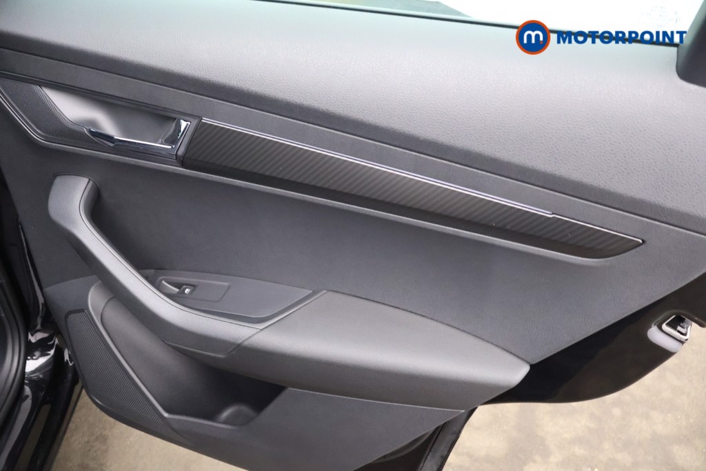 Skoda Karoq Sportline Edition Automatic Petrol SUV - Stock Number (1636980) - 16th supplementary image