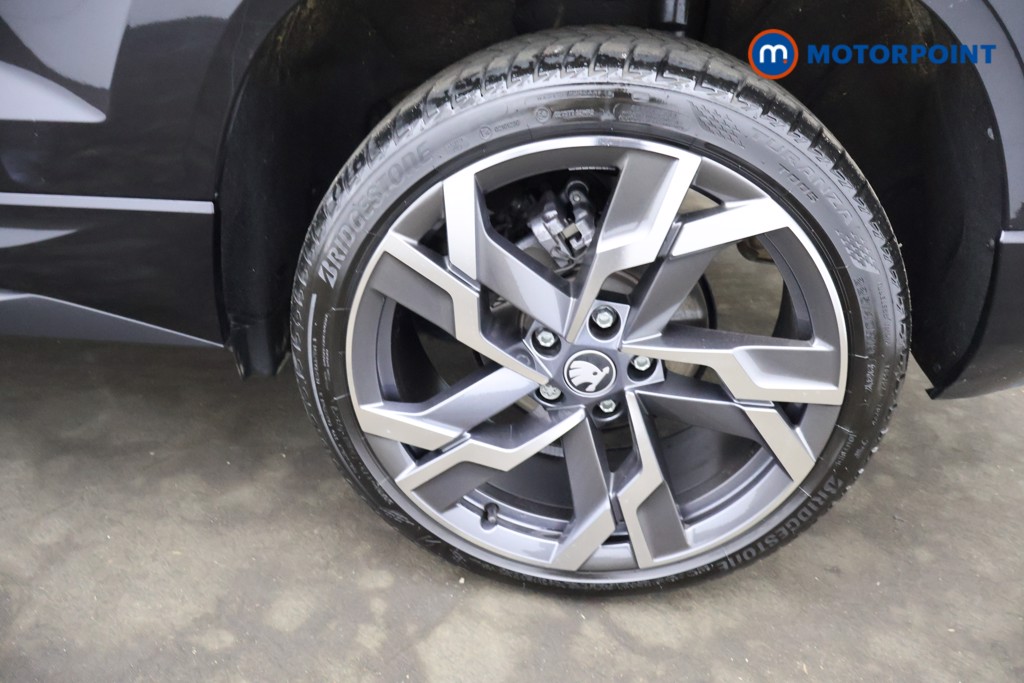 Skoda Karoq Sportline Edition Automatic Petrol SUV - Stock Number (1636980) - 23rd supplementary image