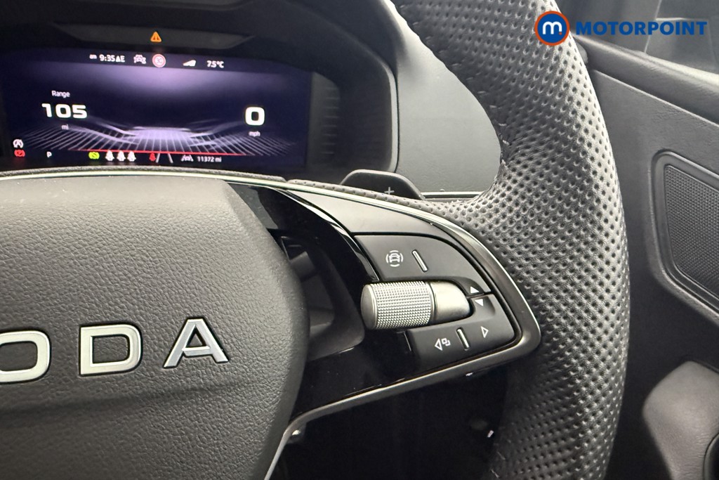 Skoda Karoq Sportline Edition Automatic Petrol SUV - Stock Number (1636983) - 8th supplementary image