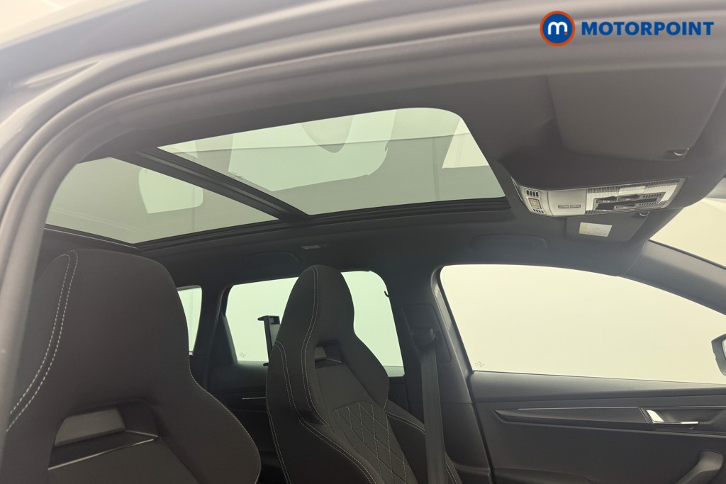 Skoda Karoq Sportline Edition Automatic Petrol SUV - Stock Number (1636983) - 17th supplementary image