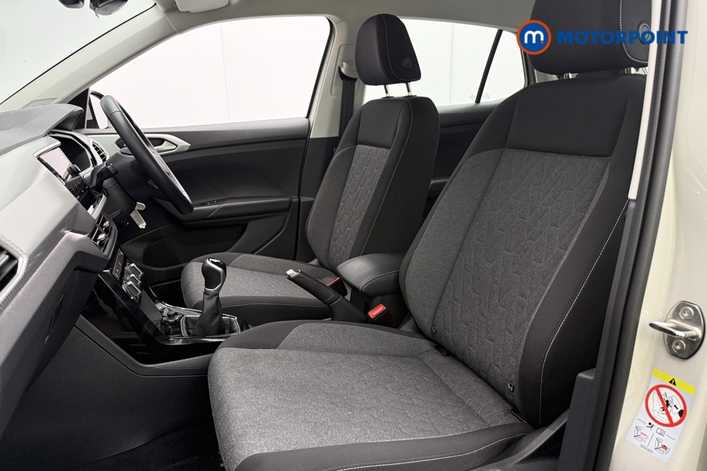 Volkswagen T-Cross Move Manual Petrol SUV - Stock Number (1637038) - 5th supplementary image