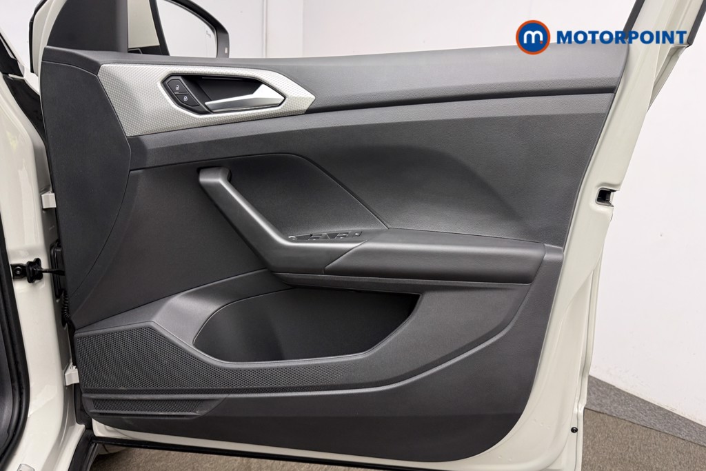 Volkswagen T-Cross Move Manual Petrol SUV - Stock Number (1637038) - 27th supplementary image
