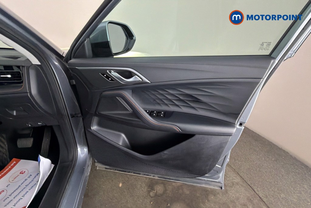 Mg Motor Uk HS Trophy Automatic Petrol-Electric Hybrid SUV - Stock Number (1637196) - 19th supplementary image