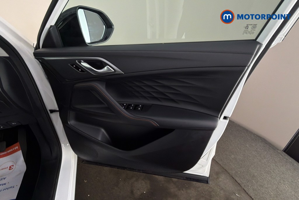 Mg Motor Uk HS Trophy Automatic Petrol-Electric Hybrid SUV - Stock Number (1637221) - 19th supplementary image