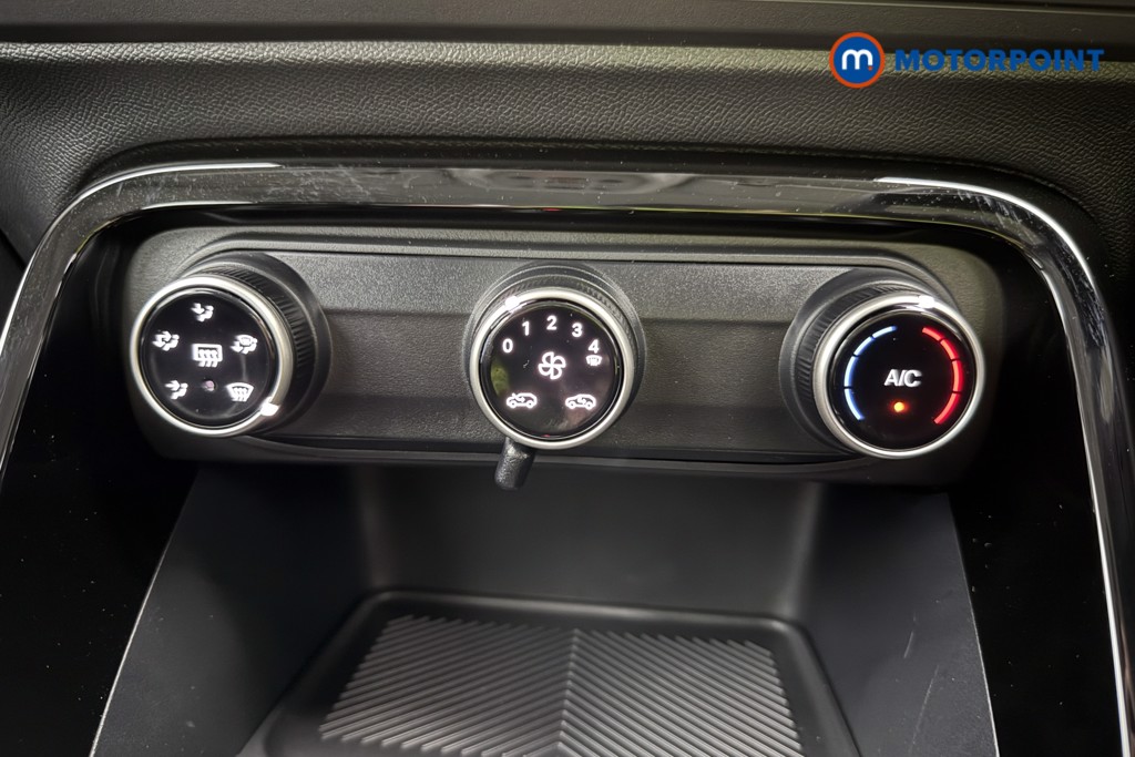 Citroen C3 Plus Automatic Electric Hatchback - Stock Number (1637242) - 18th supplementary image