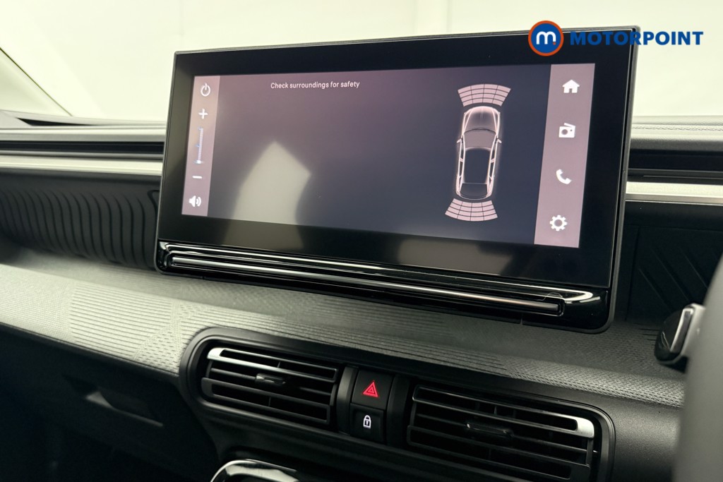 Citroen C3 Plus Automatic Electric Hatchback - Stock Number (1637330) - 16th supplementary image